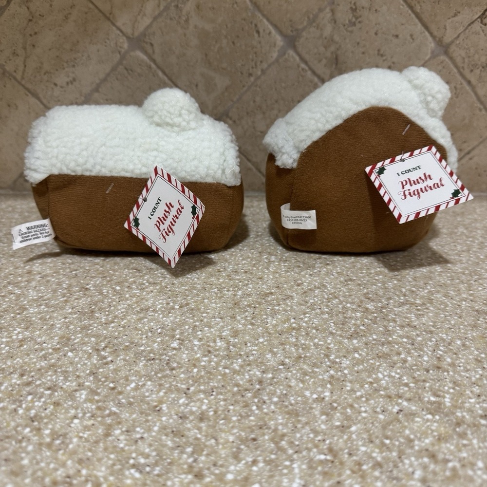 NWT 2 Target Bullseye Playground Christmas Plush Gingerbread House Decor 2025 - Picture 3 of 13